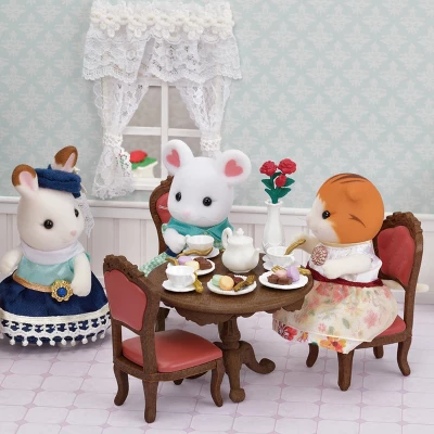 Calico Critters Town Series Chic Dining Table Set, Dollhouse Furniture 3 Calico Critters Town Series Chic Dining Table Set, Dollhouse Furniture - Image 3