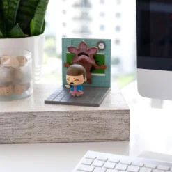 Loot Crate Stranger Things Eleven Vs. Demogorgon Exclusive Diorama | SuperEmoFriends Design 9 Loot Crate Stranger Things Eleven Vs. Demogorgon Exclusive Diorama | SuperEmoFriends Design -Doll Paradise Shop GUEST b3ccf783 5765 40ae 97fc c182e8af6cf8